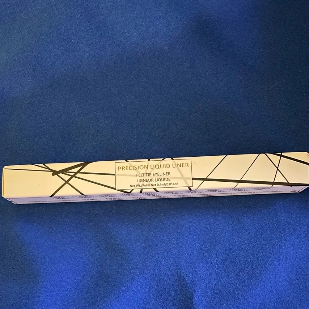 ESTATE PRECISION LIQUID LINER FELT TIP BLACK EYELINER